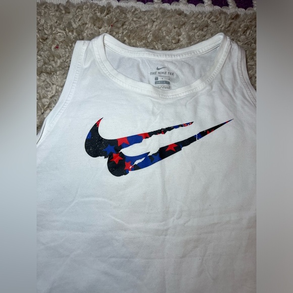 Nike White Tank Top - Picture 2 of 5